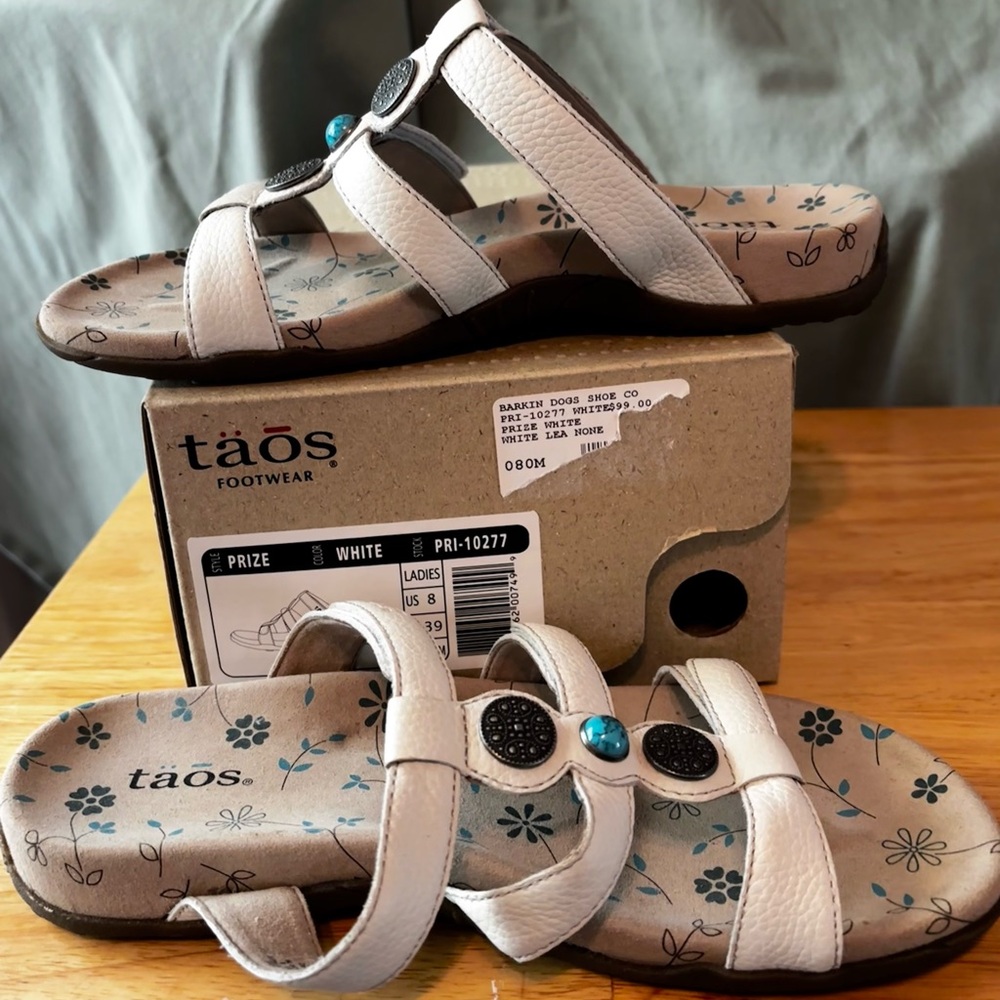 Taos Prize Sandals